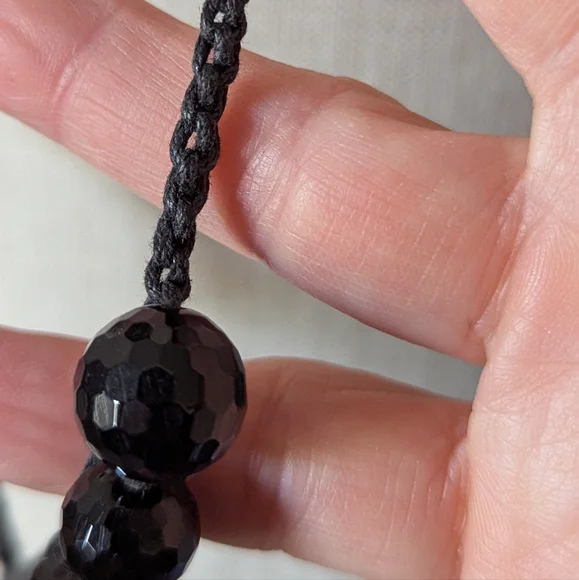 Long Black Beaded Necklace - Picture 4 of 8